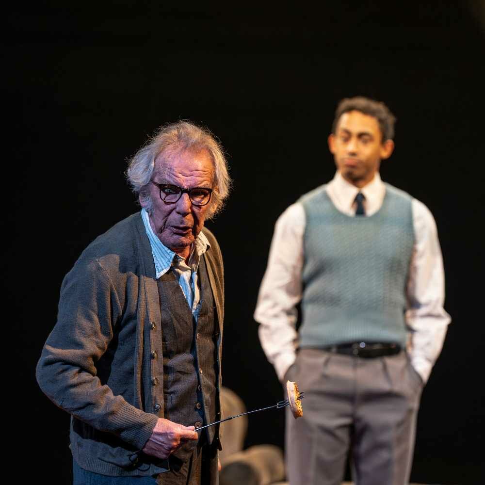 68ff940f0efd0c9ef5aj