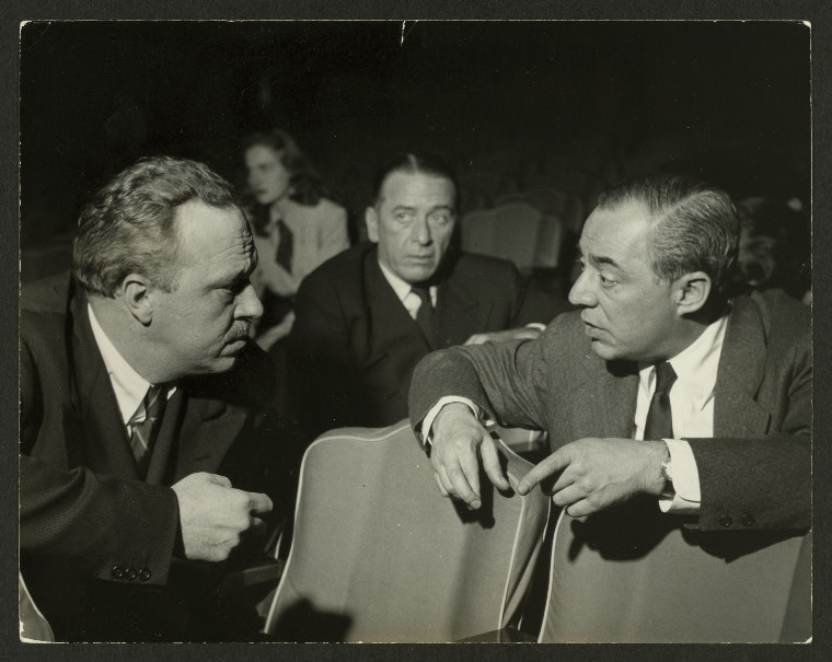 Joshua Logan (metteur en scène) et Richard Rodgers (compositeur) lors des auditions de «South Pacific» (compositeur) lors des auditions de «South Pacific»