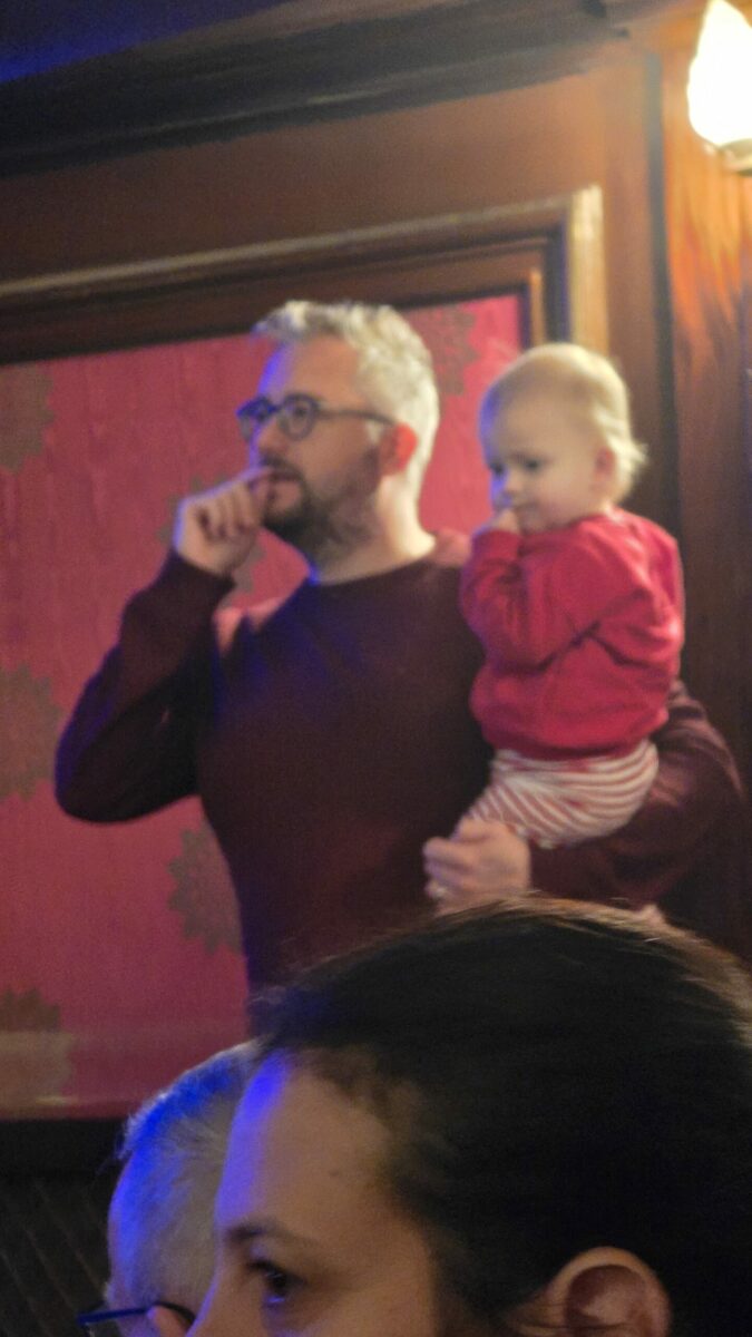 👶 "Smartest Giant in Town" (St Martin's Theatre) 20241229 105734