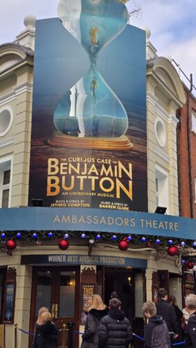 🎶 "Curious Case Of Benjamin Button" (Ambassadors Theatre) 20241230 130857