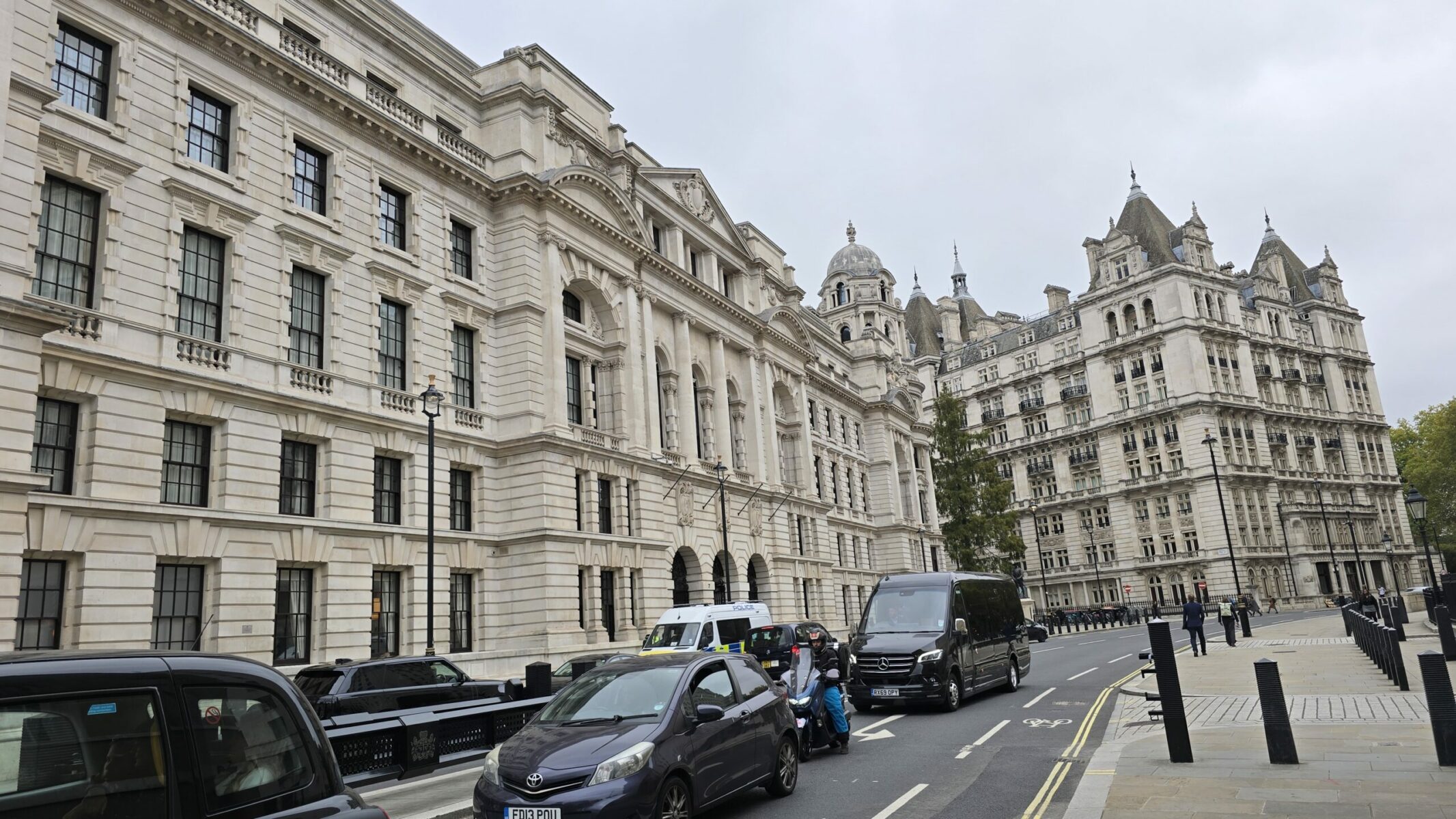 🎭 "Clarkston" (Trafalgar Theatre) 20251015 133534