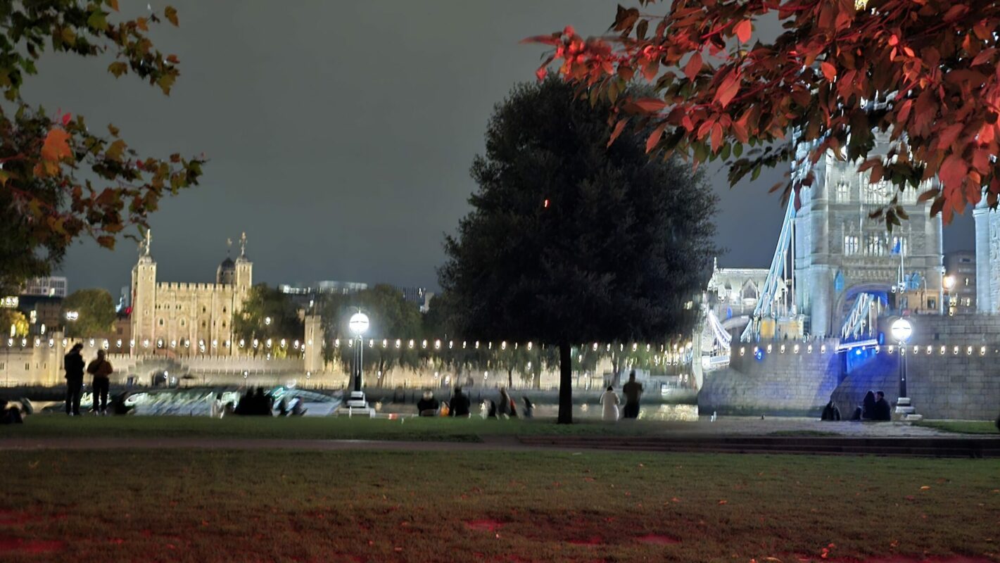 De retour à l'hôtel… 20251017 222310