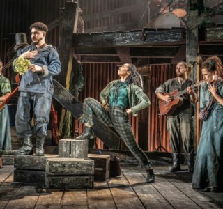 🎶 "Curious Case Of Benjamin Button" (Ambassadors Theatre) 6777cdc3722bf47d458j