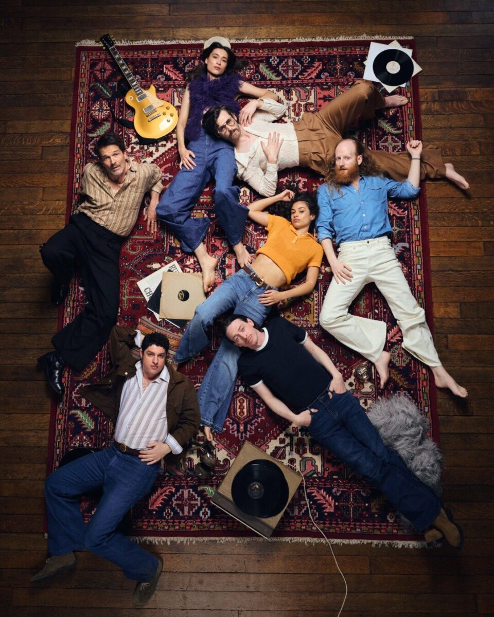 🎶 "Stereophonic" (Duke of York's Theatre) 68f210889cccc51c0ccj