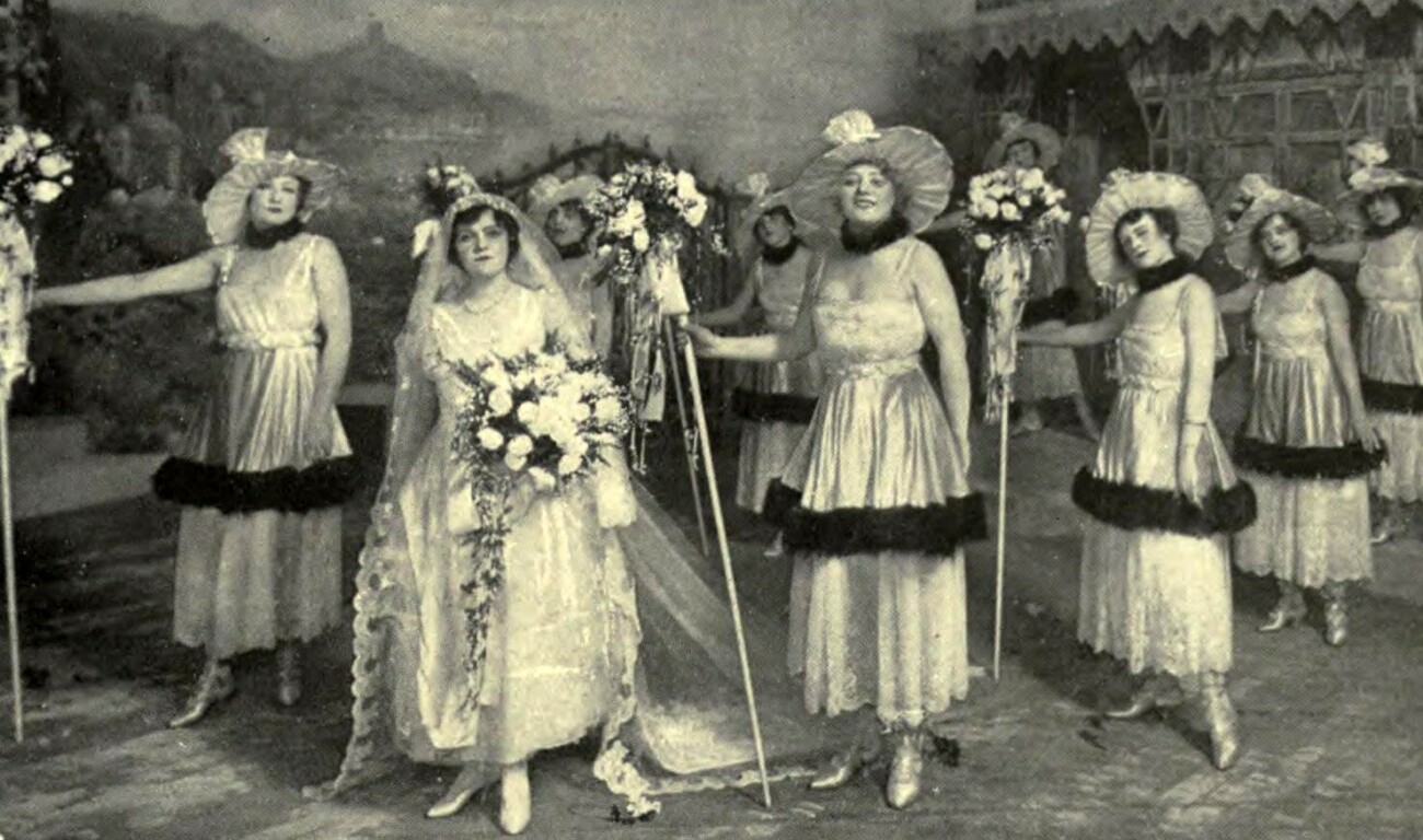 «Katinka» (1915)<br>Le mariage de Katinka à l’acte I «Katinka» (1915) - Le mariage de Katinka à l’acte I