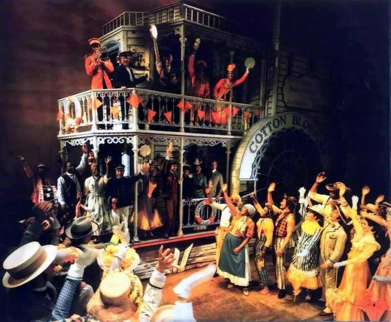 «Show Boat» - Adelphi Theatre - London (1971) Show Boat 1971 London