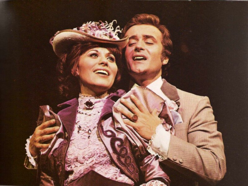 Lorna Dallas (Magnolia) et Andre Jobin (Ravenal) Show Boat 1971 Lorna Dallas (Magnolia) et Andre Jobin (Ravenal)