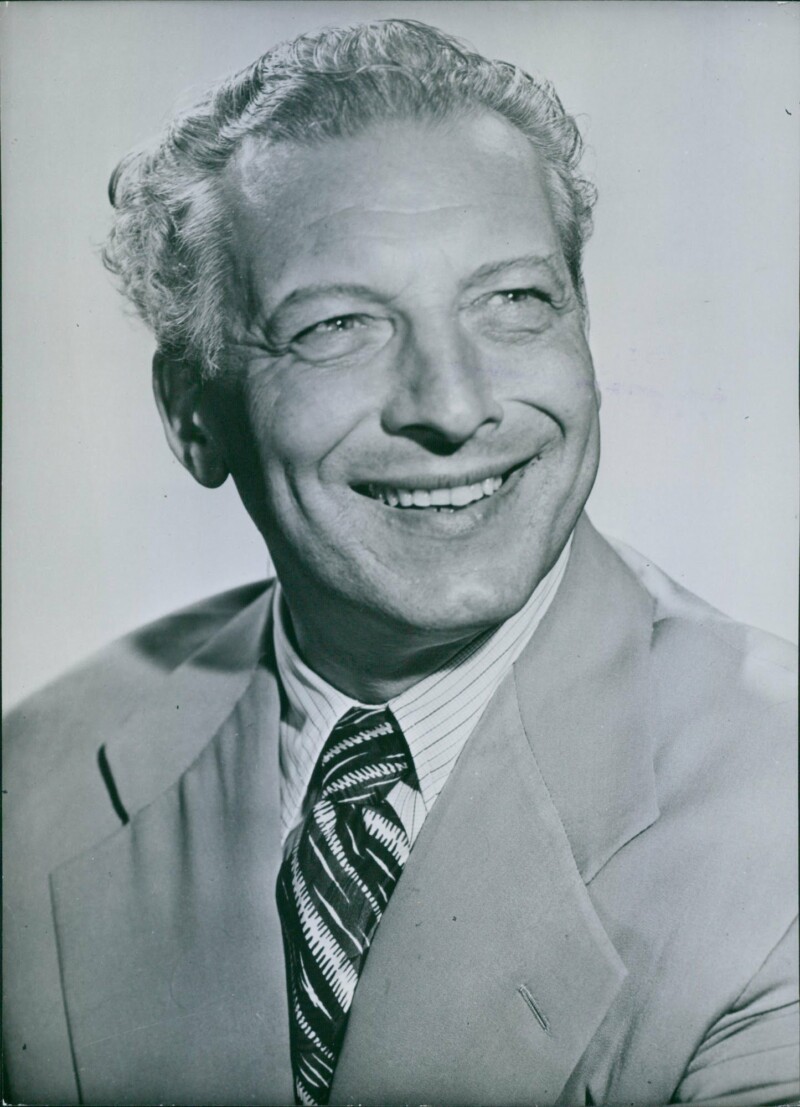 Qui jouera Emile de Becque dans la création de South Pacific Ezio Pinza qui jouera Emile de Becque